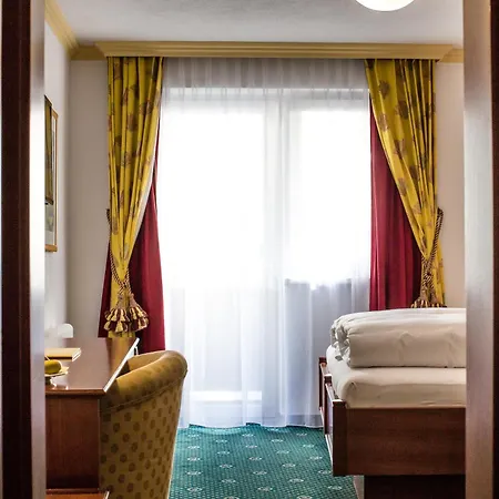 Hotel Kristall St. Anton am Arlberg